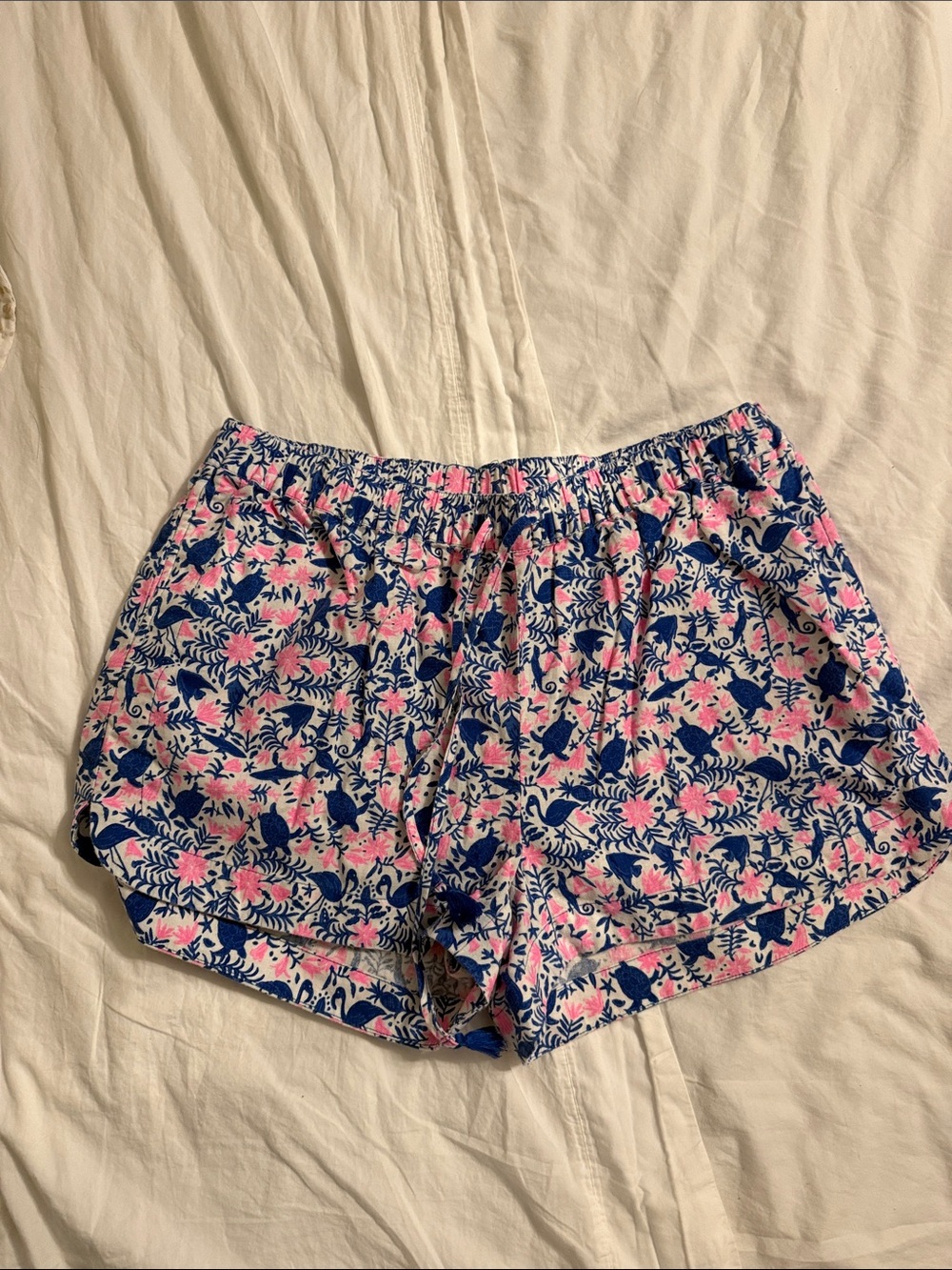 Vineyard Vines Navy, Pink & White Floral Elastic-Waist Shorts